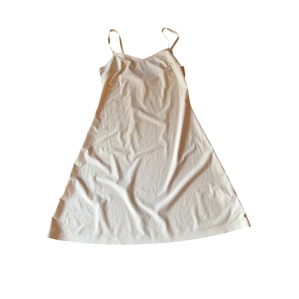 Spanx Full Slip Nude Thinstincts Seamless Shaping Adjustable Straps Small S/P